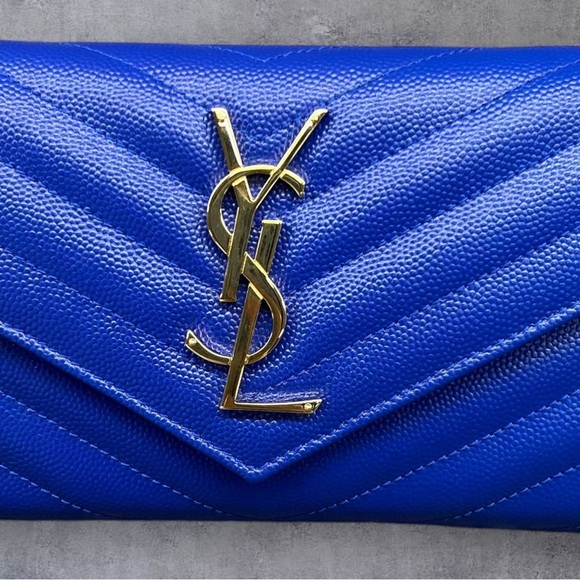 Saint Laurent YSL CASSANDRE MATELASSÉ LG FLAP WALLET IN GRAIN DE POUDRE LEATHER - Picture 4 of 10